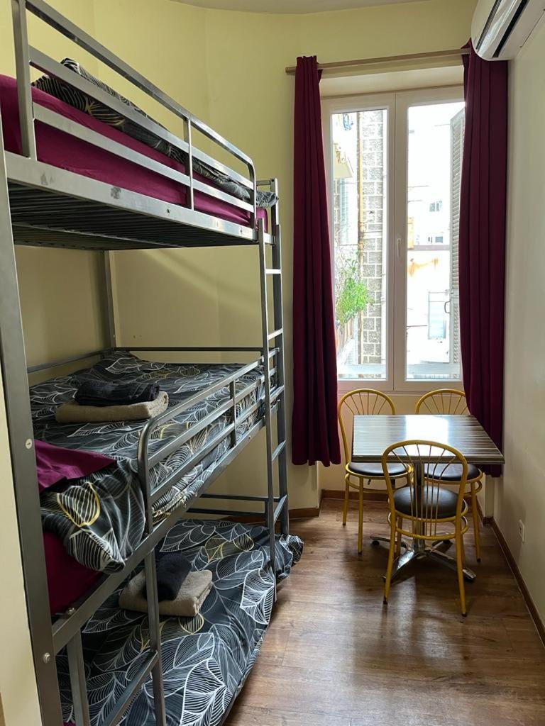 Hotel Lyonnais Ніцца Екстер'єр фото
